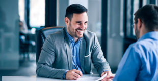 Comment choisir un courtier spécialisé en crédit professionnel ?